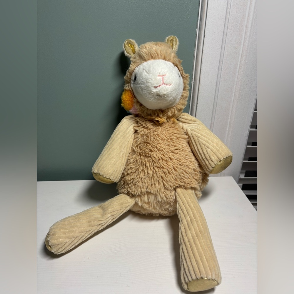 Scentsy Buddy Lovely the Llama Plush